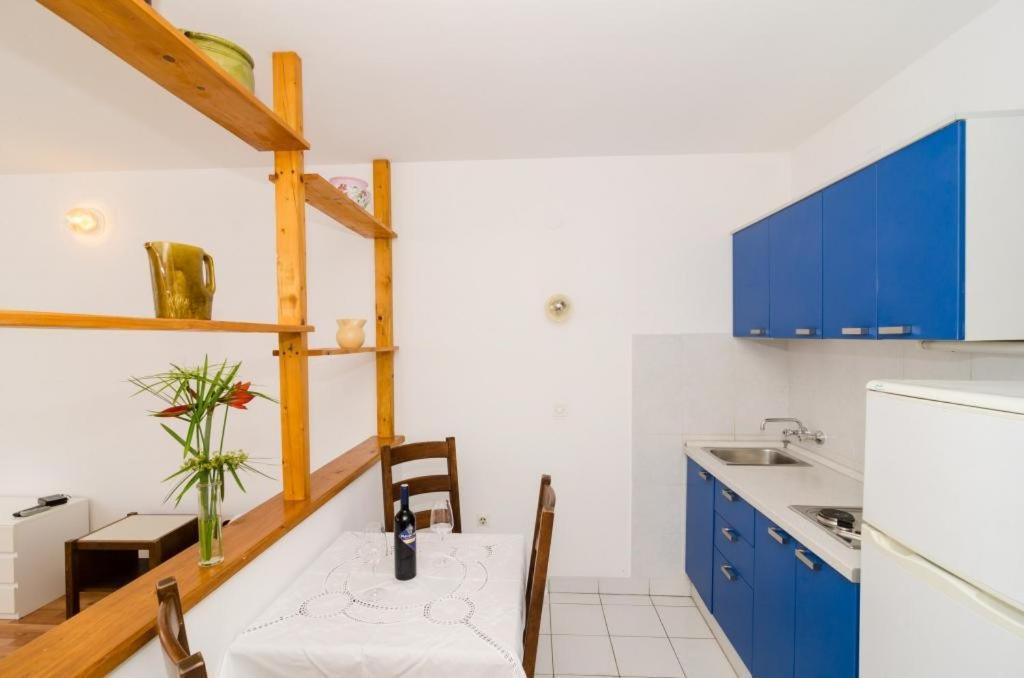 Apartments Bezek ترستينيك المظهر الخارجي الصورة