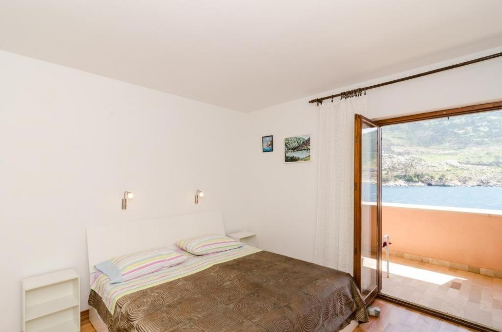 Apartments Bezek ترستينيك الغرفة الصورة