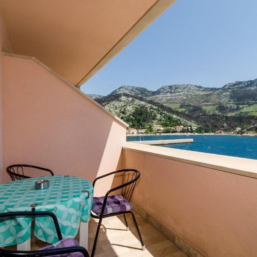 Apartments Bezek ترستينيك المظهر الخارجي الصورة